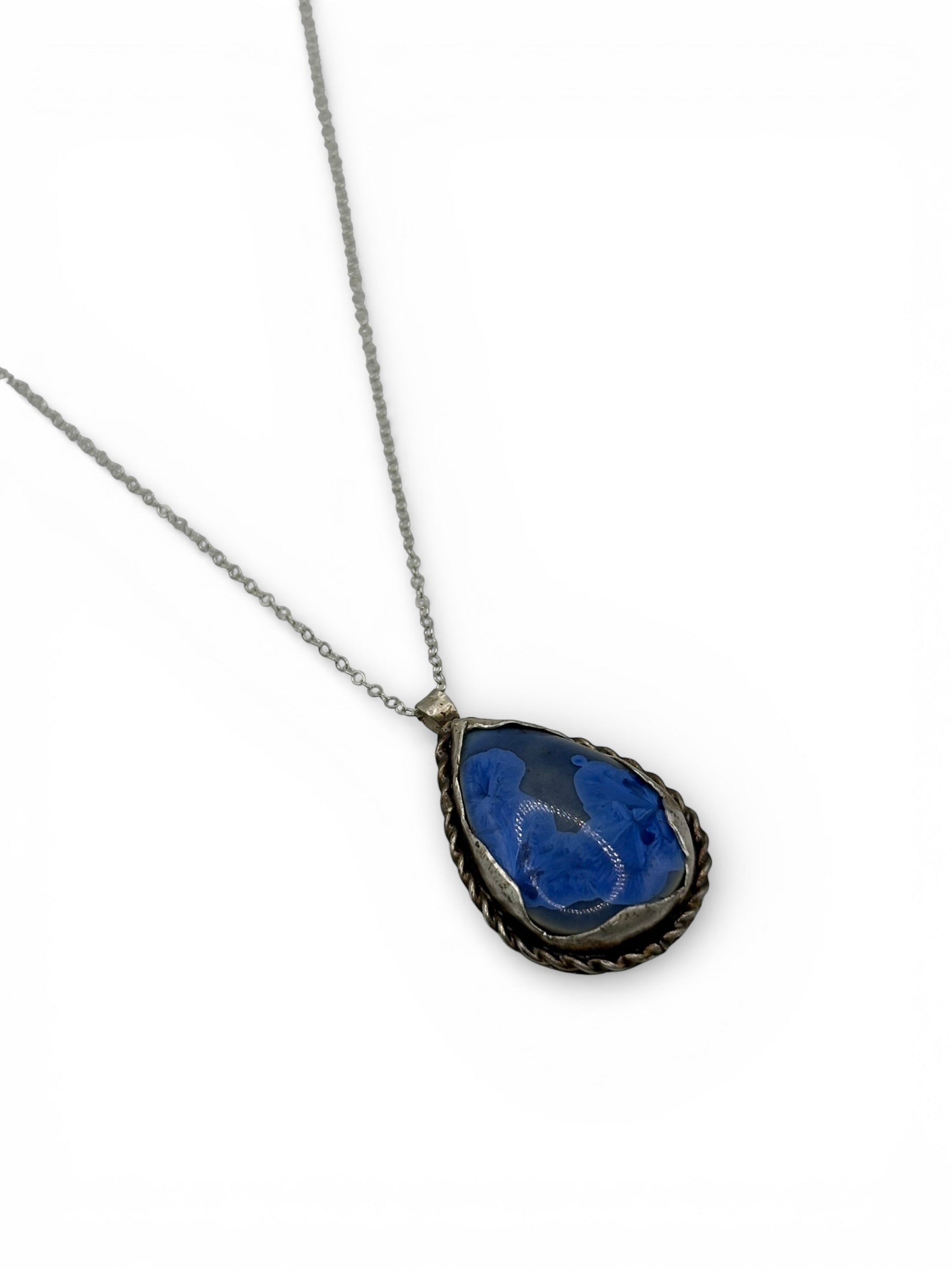 Tidal Twist Pendant