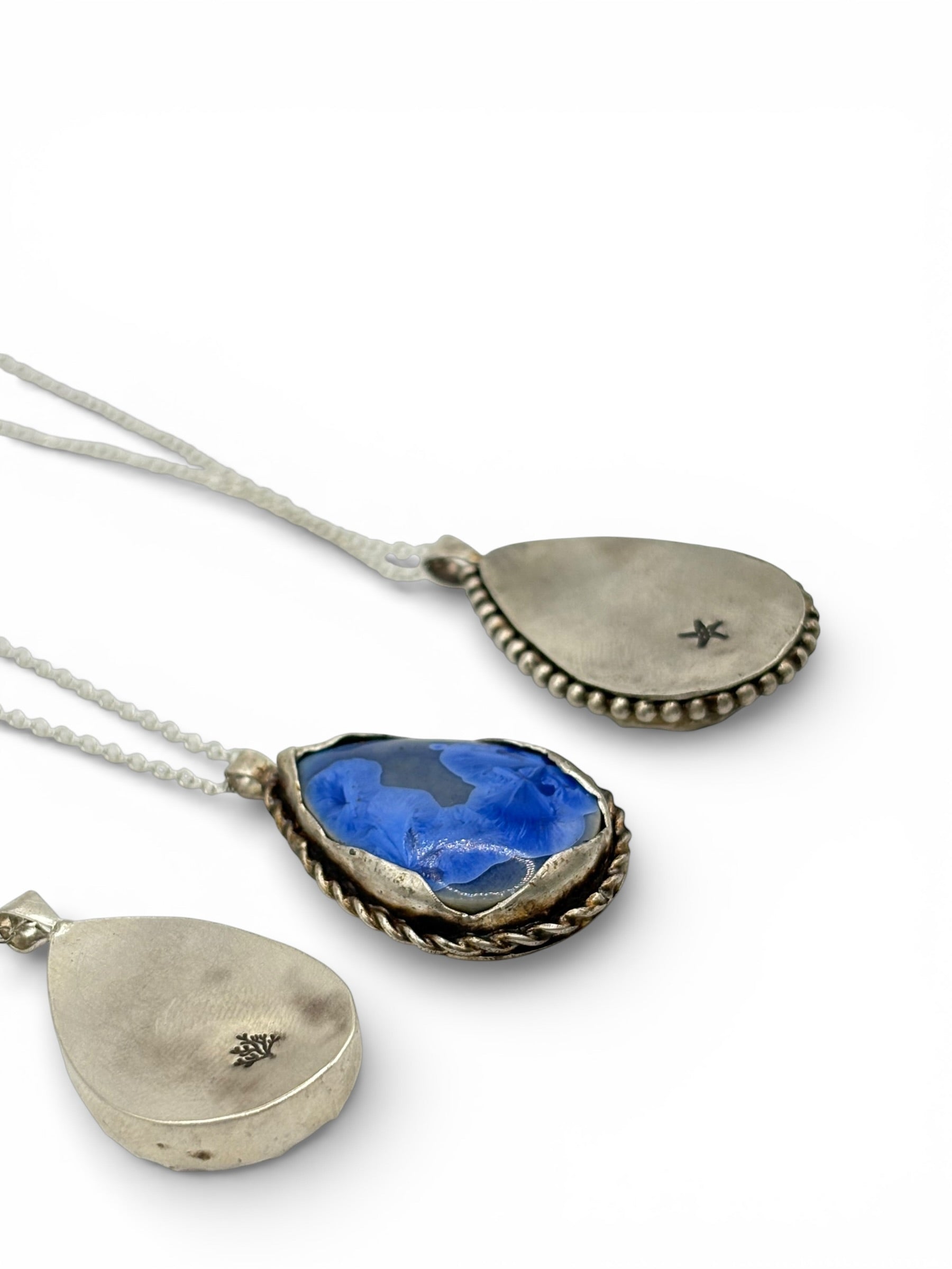 Tidal Twist Pendant