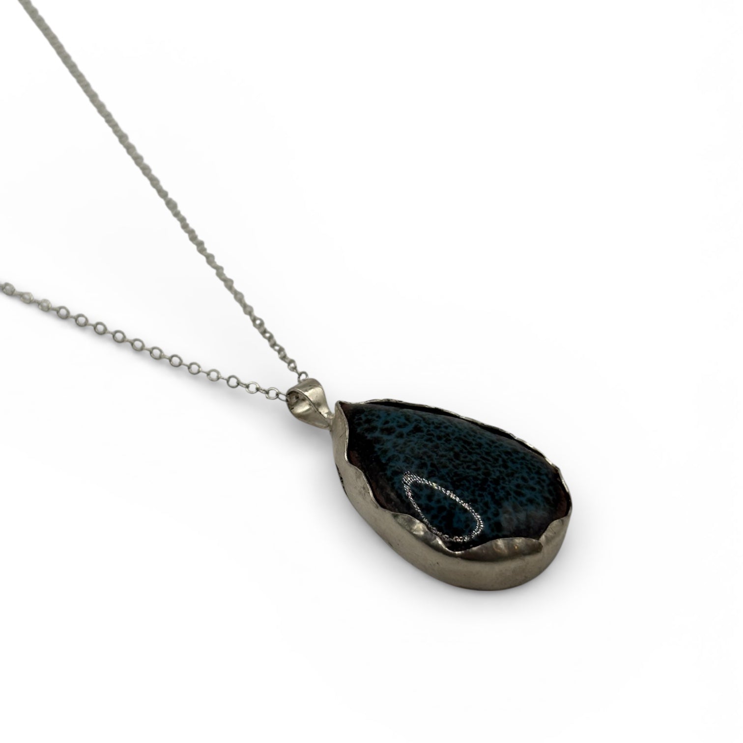 Drift Edge Pendant