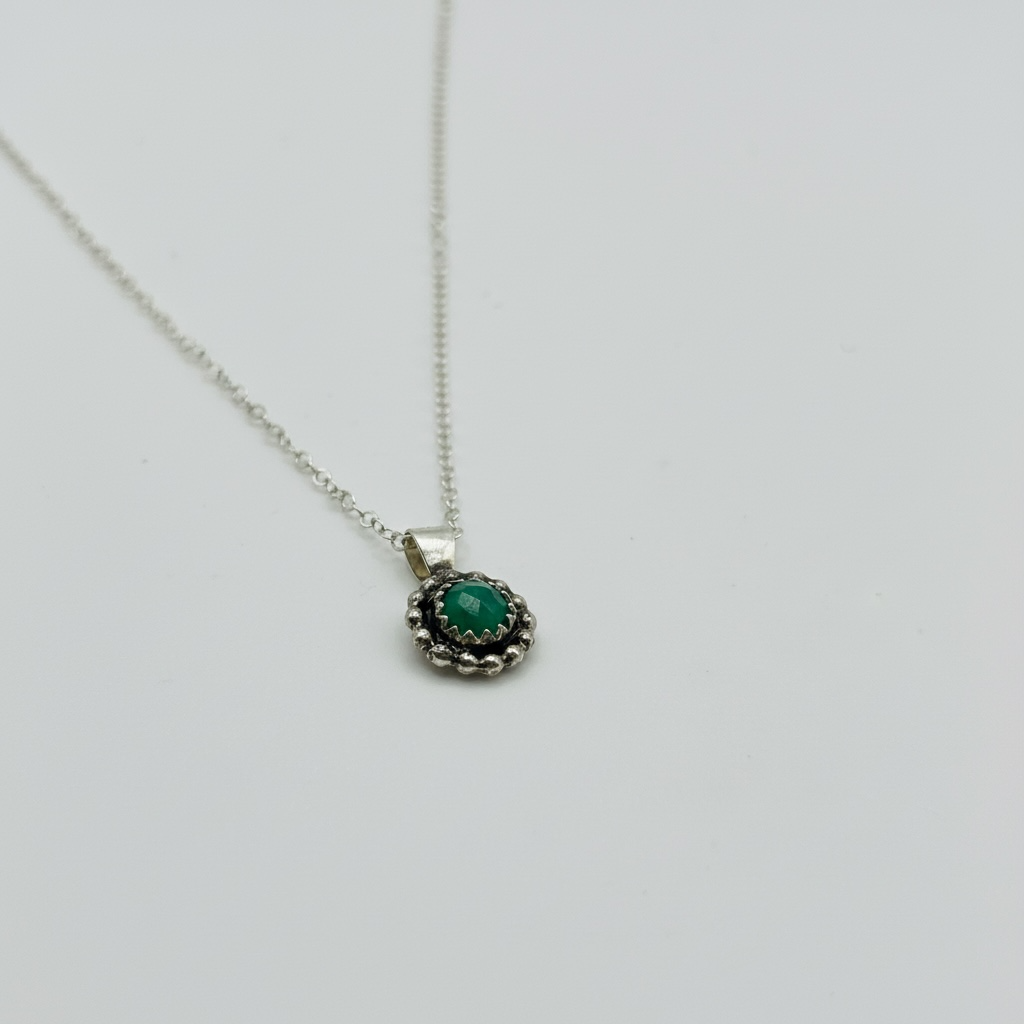 Marsh Gem Halo Pendant - Emerald
