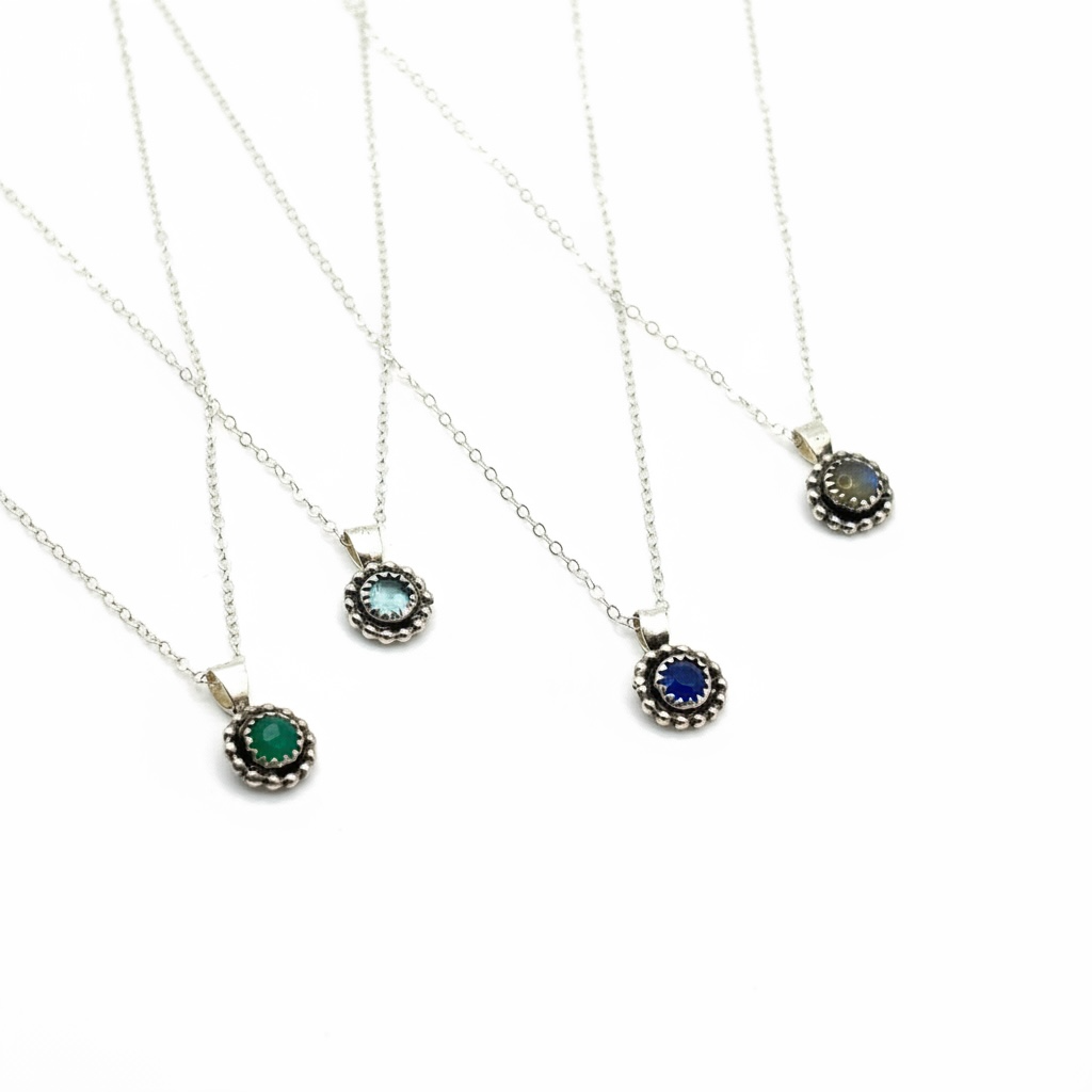 Marsh Gem Halo Pendant - Emerald