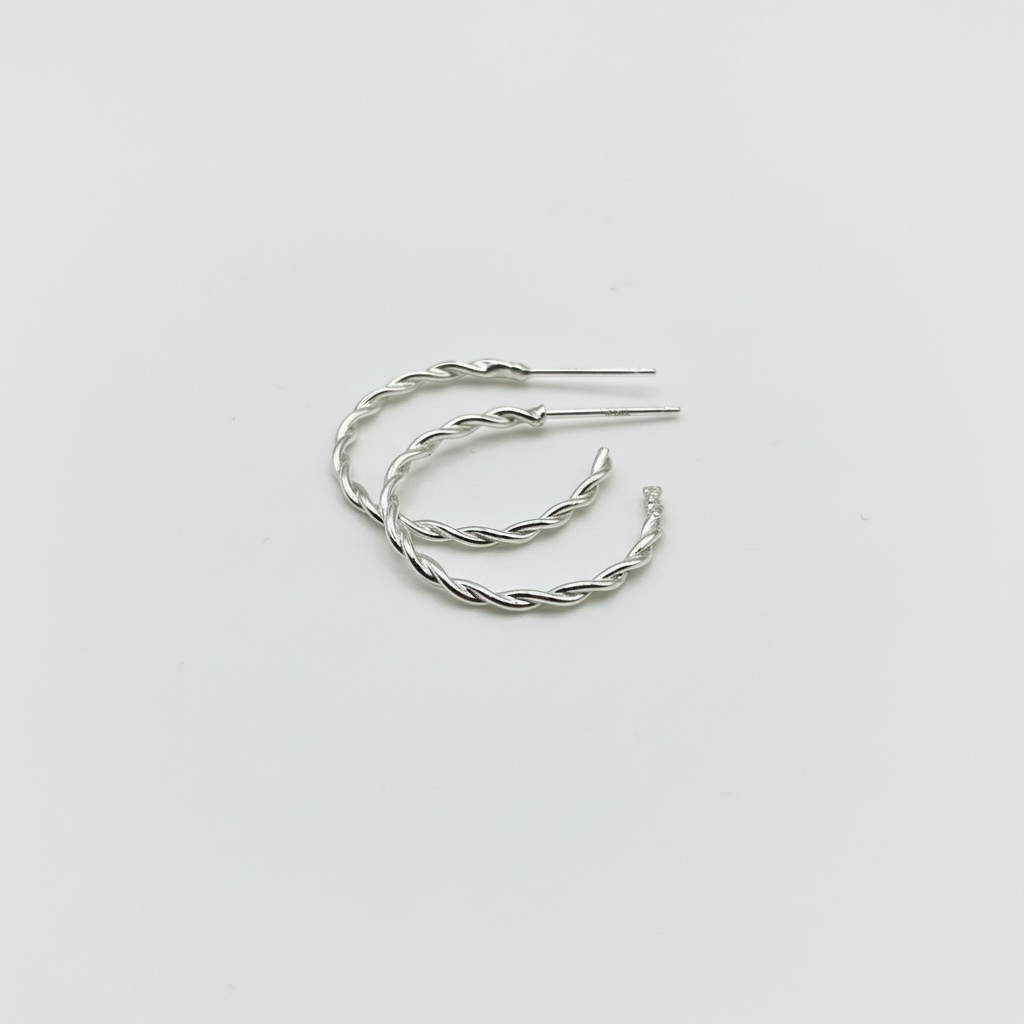 Tidal Twist Hoops